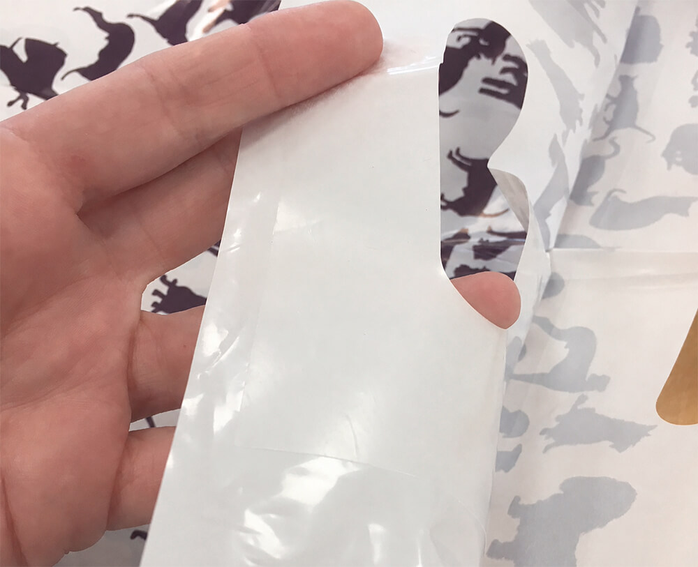 tryk på plastposer med hank